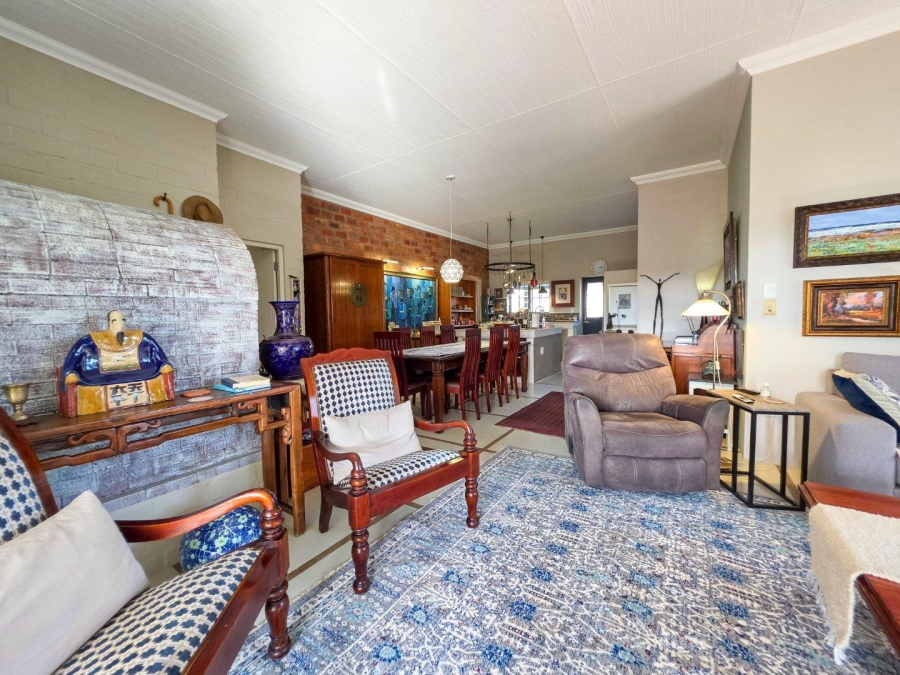 2 Bedroom Property for Sale in Stilbaai Western Cape